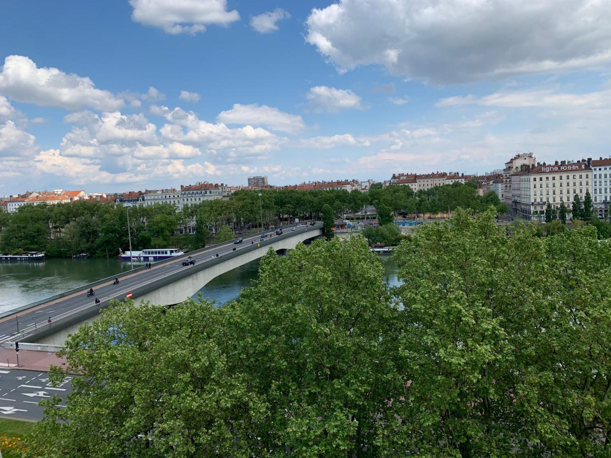 Chez Alam A L'Opera De Lyon Apartment Екстериор снимка